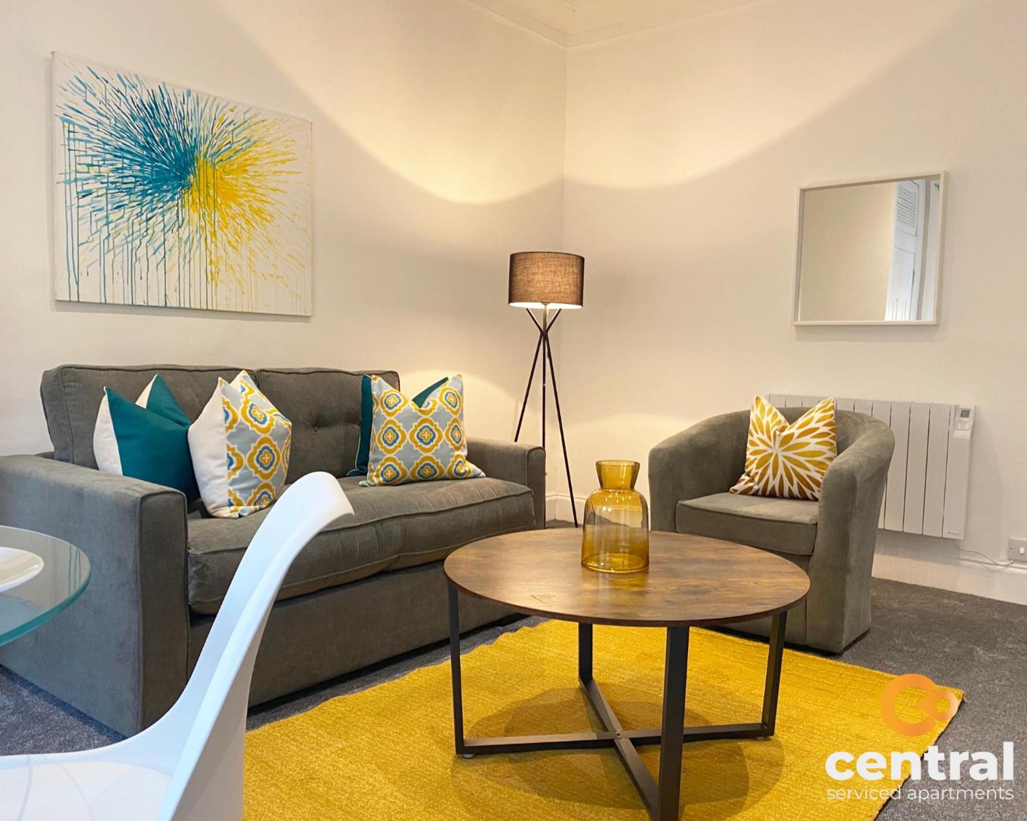 Central Serviced Apartments - 1 Bedroom - Modern - Close To Transport Links - Quiet Neighbourhood - Wifi - Fully Equipped - Smart Tvs In All Rooms - Monthly Stays Welcome - Free Street Parking - Ideal Relocation To Dundee Accommodation Dış mekan fotoğraf