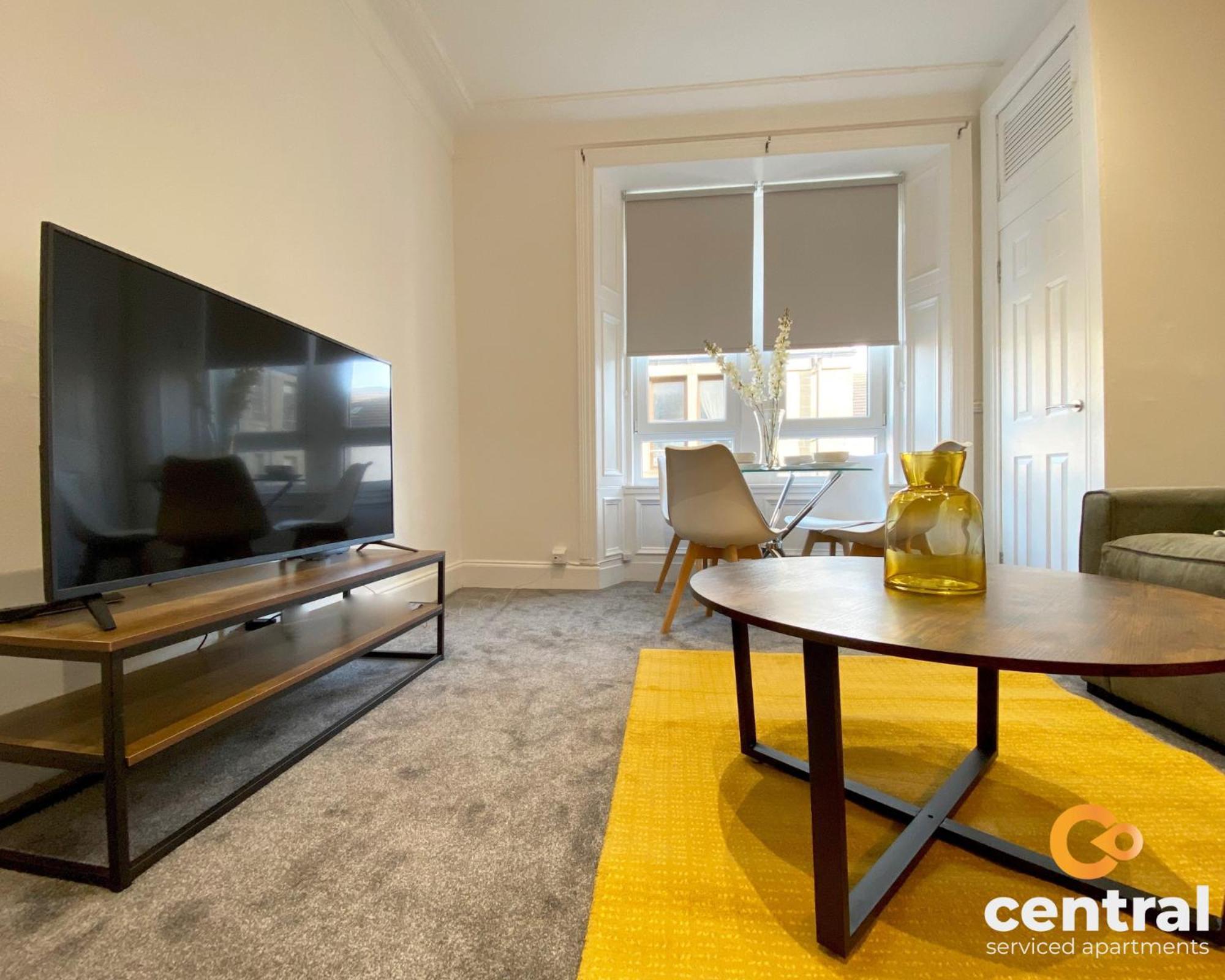 Central Serviced Apartments - 1 Bedroom - Modern - Close To Transport Links - Quiet Neighbourhood - Wifi - Fully Equipped - Smart Tvs In All Rooms - Monthly Stays Welcome - Free Street Parking - Ideal Relocation To Dundee Accommodation Dış mekan fotoğraf