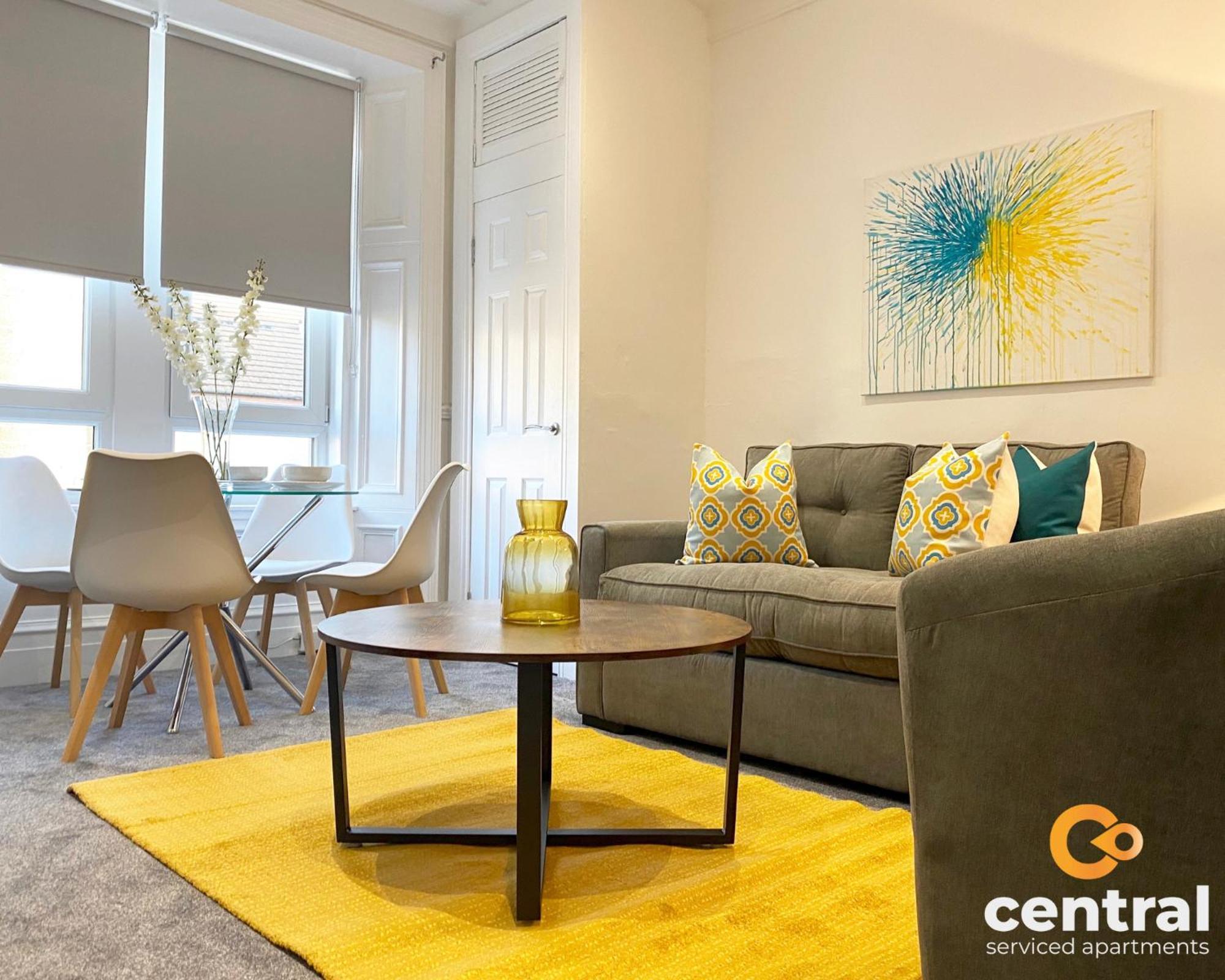 Central Serviced Apartments - 1 Bedroom - Modern - Close To Transport Links - Quiet Neighbourhood - Wifi - Fully Equipped - Smart Tvs In All Rooms - Monthly Stays Welcome - Free Street Parking - Ideal Relocation To Dundee Accommodation Dış mekan fotoğraf